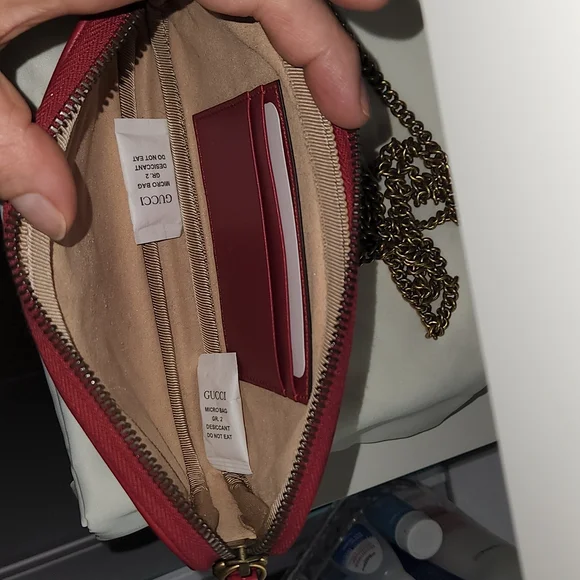 SOLD!!!!!! Gucci Marmont mini camera bag - Picture 3 of 9